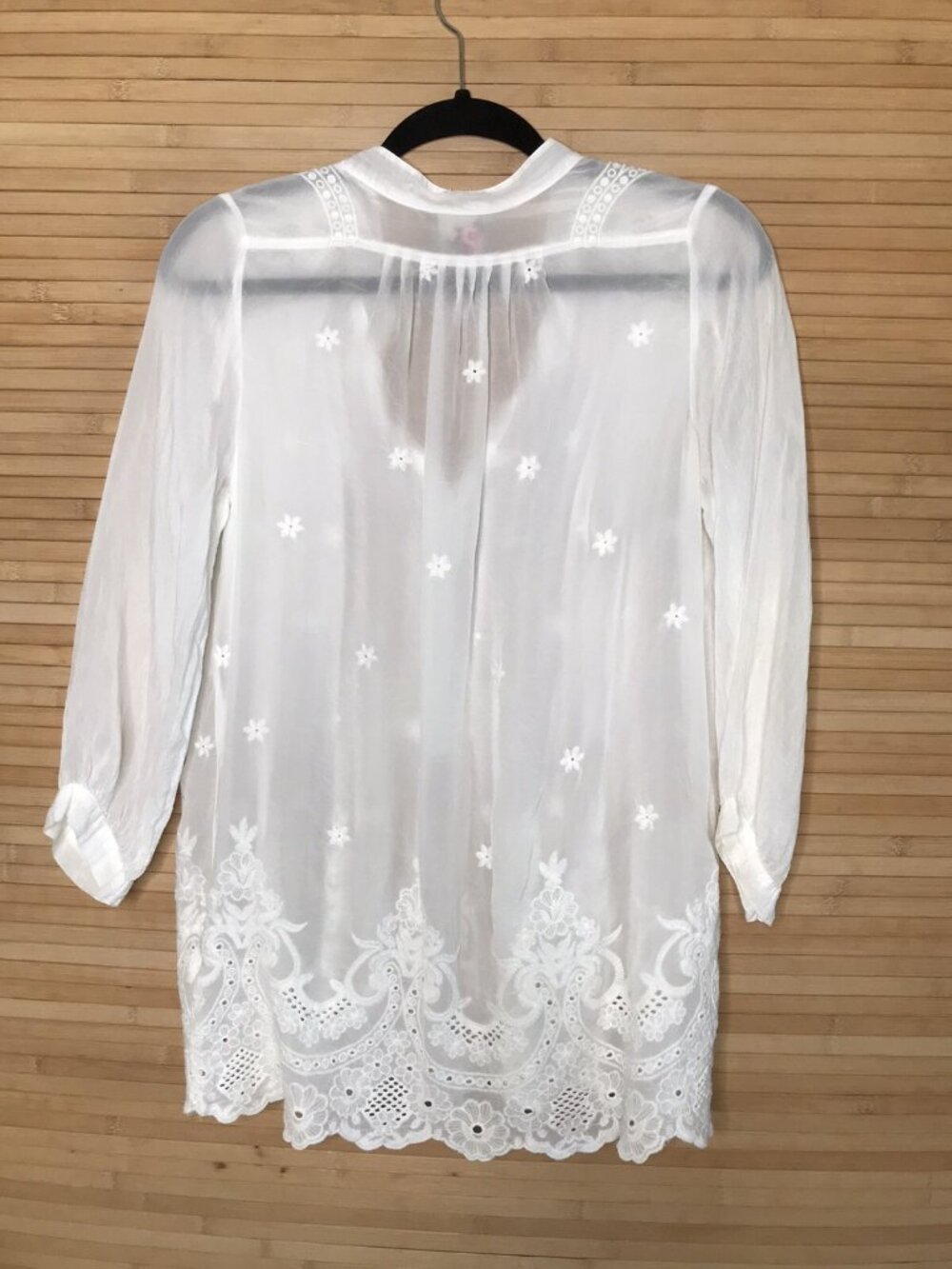 Johnny Was Boho Tunic Top Blouse White Lace Pintuck Eyelet Detail Cotton  XS - Picture 4 of 7